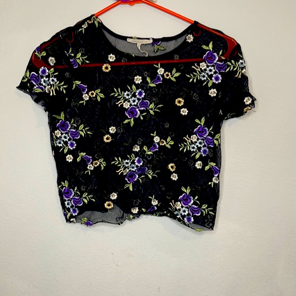 Crop top